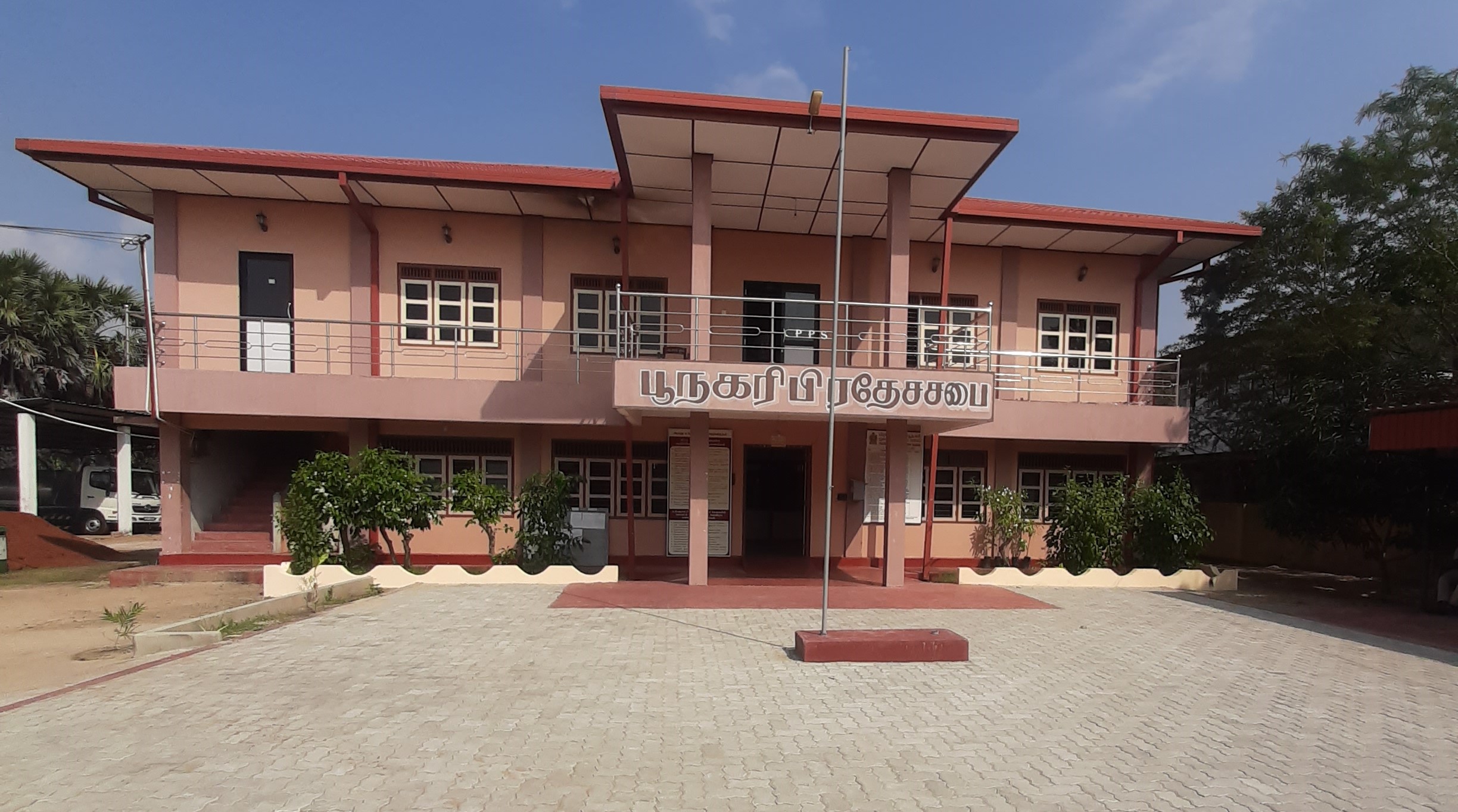 Building (5)